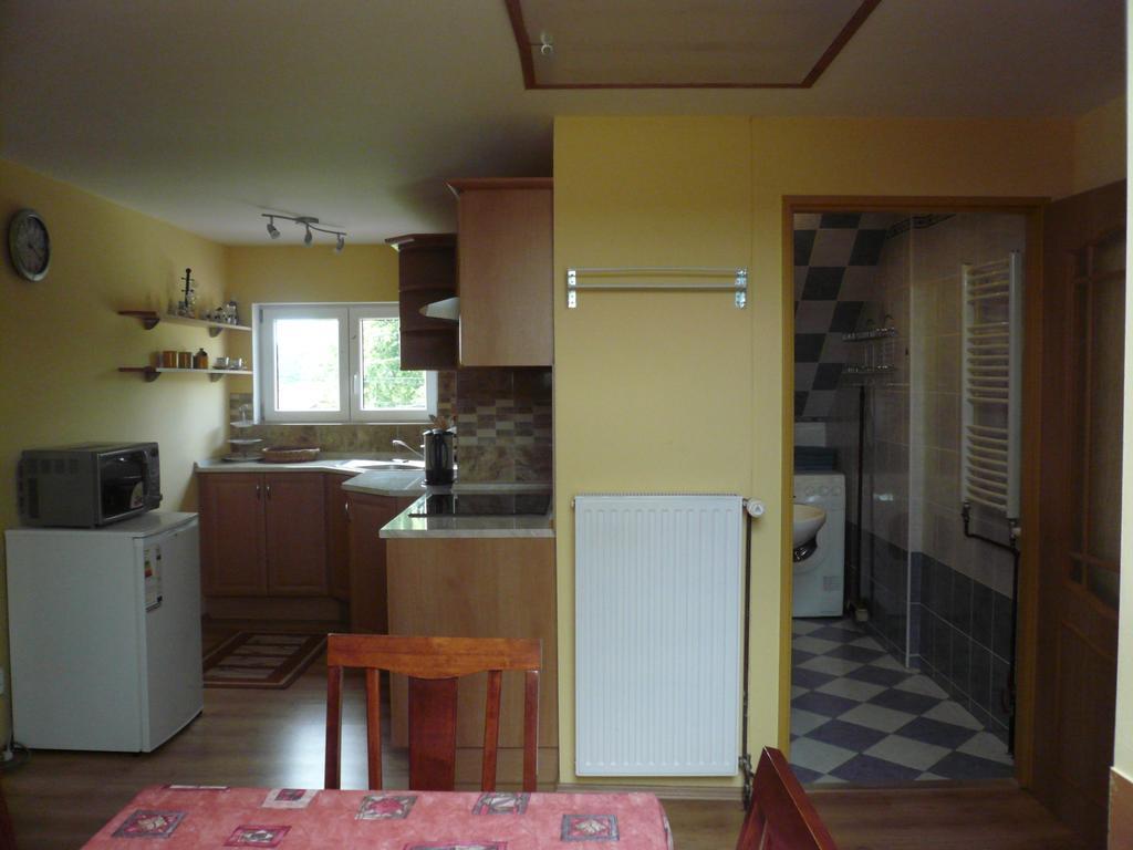 Apartmany Krasna - K68 捷克贾布朗尼城 外观 照片